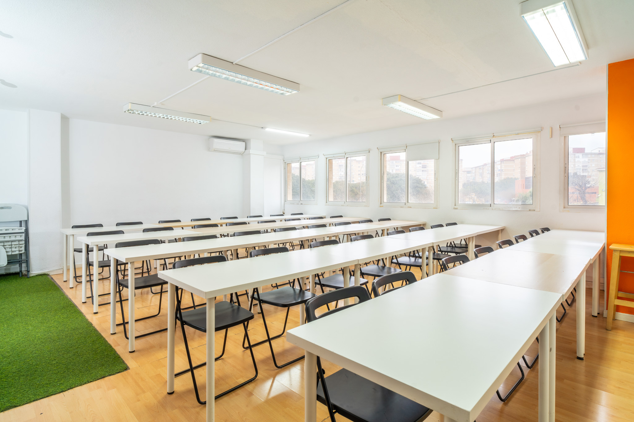 Sala de reuniones A4 BeWorking Málaga